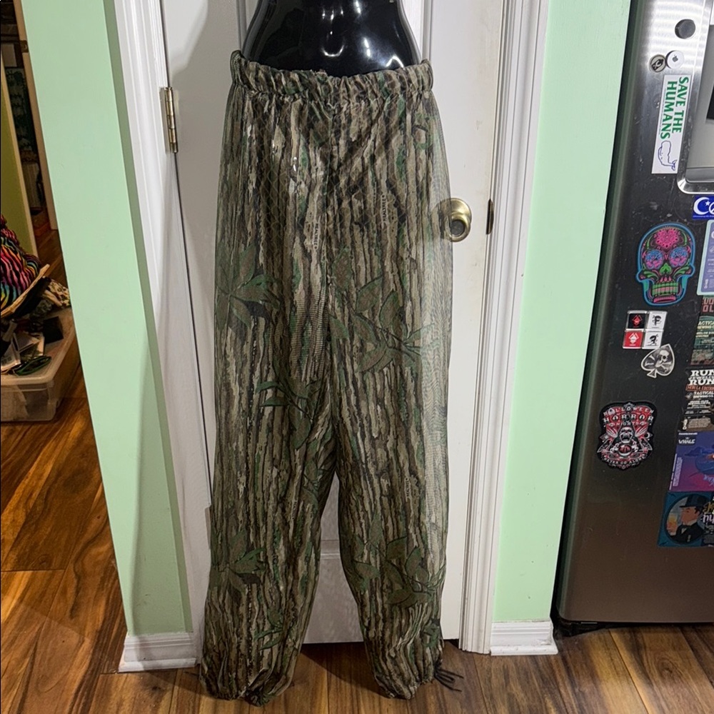 Shannon’s Bug Tamer RealTree Camouflage Mesh Duck Deer Hunting Pants Size XXL